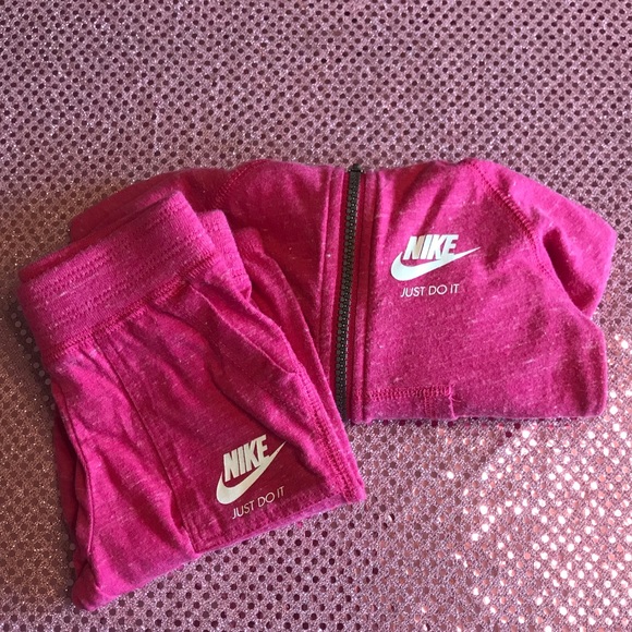 SOLD Nike Sweatshirt Capri Jogger Pants Toddler 2T - Picture 13 of 13